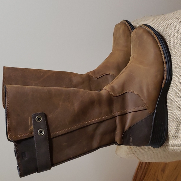 Merrell Shoes - Merrell tall waterproof Travvy boot size 7